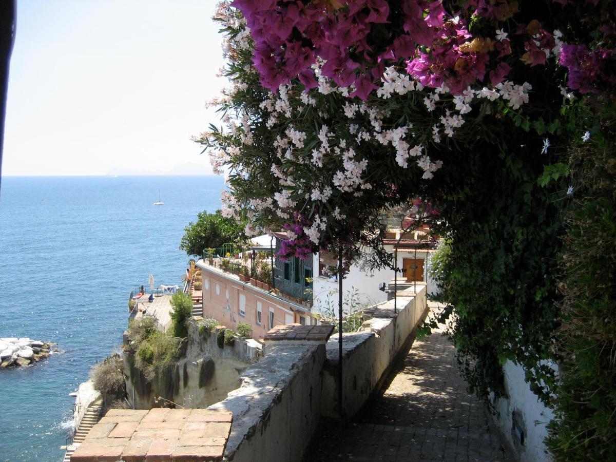 Apartament Napoli Sospesi Tra Cielo E Mare Zewnętrze zdjęcie
